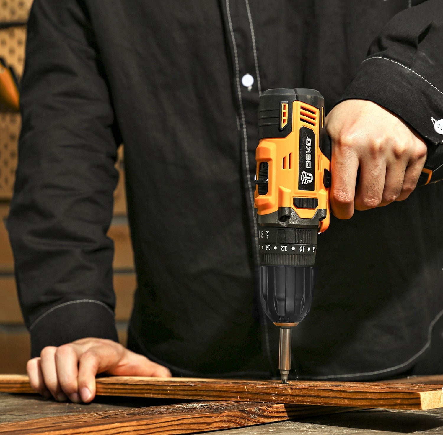 Wiertarko-wkrętarka udarowa akumulatorowa DEKO DKCD12ID01-5S3 28 Nm 2x aku 1.5 Ah 12 V - 7