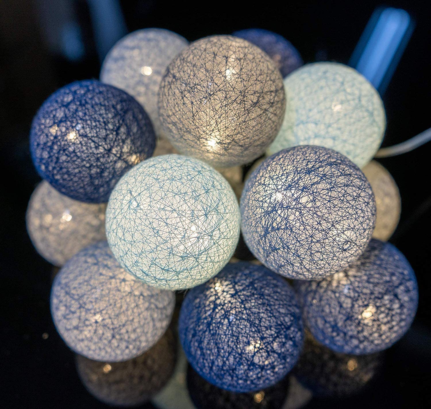 Guirlande Lumineuse Boules Coton Led Usb - Veilleuse Bébé 2h - Adaptateur Secteur Double Usb 2a Inclus - 3 Intensités - 24 Boules 4m - Byzantin - 2