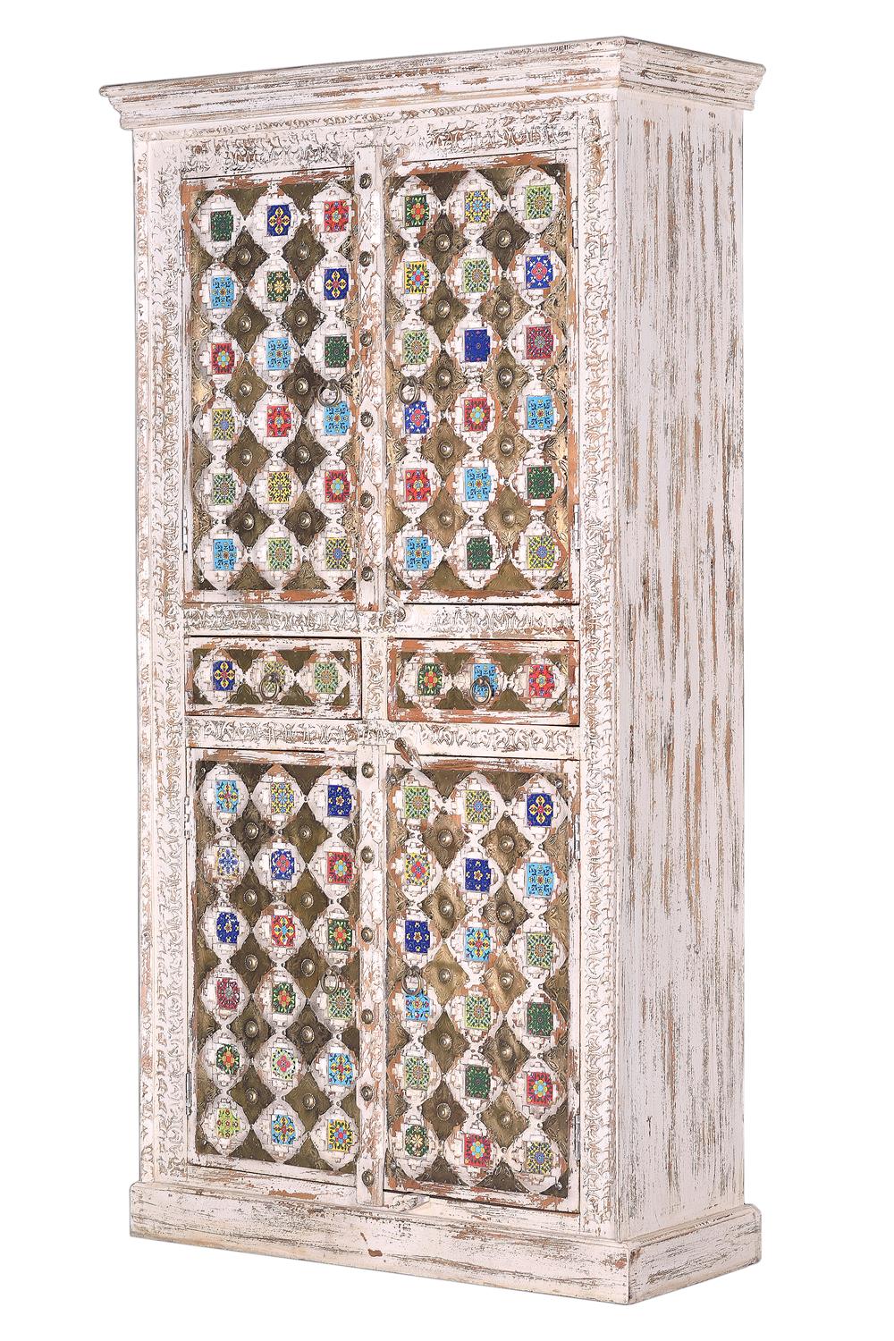 Drewniana szafa Manguier z ceramicznymi i brązowymi detalami