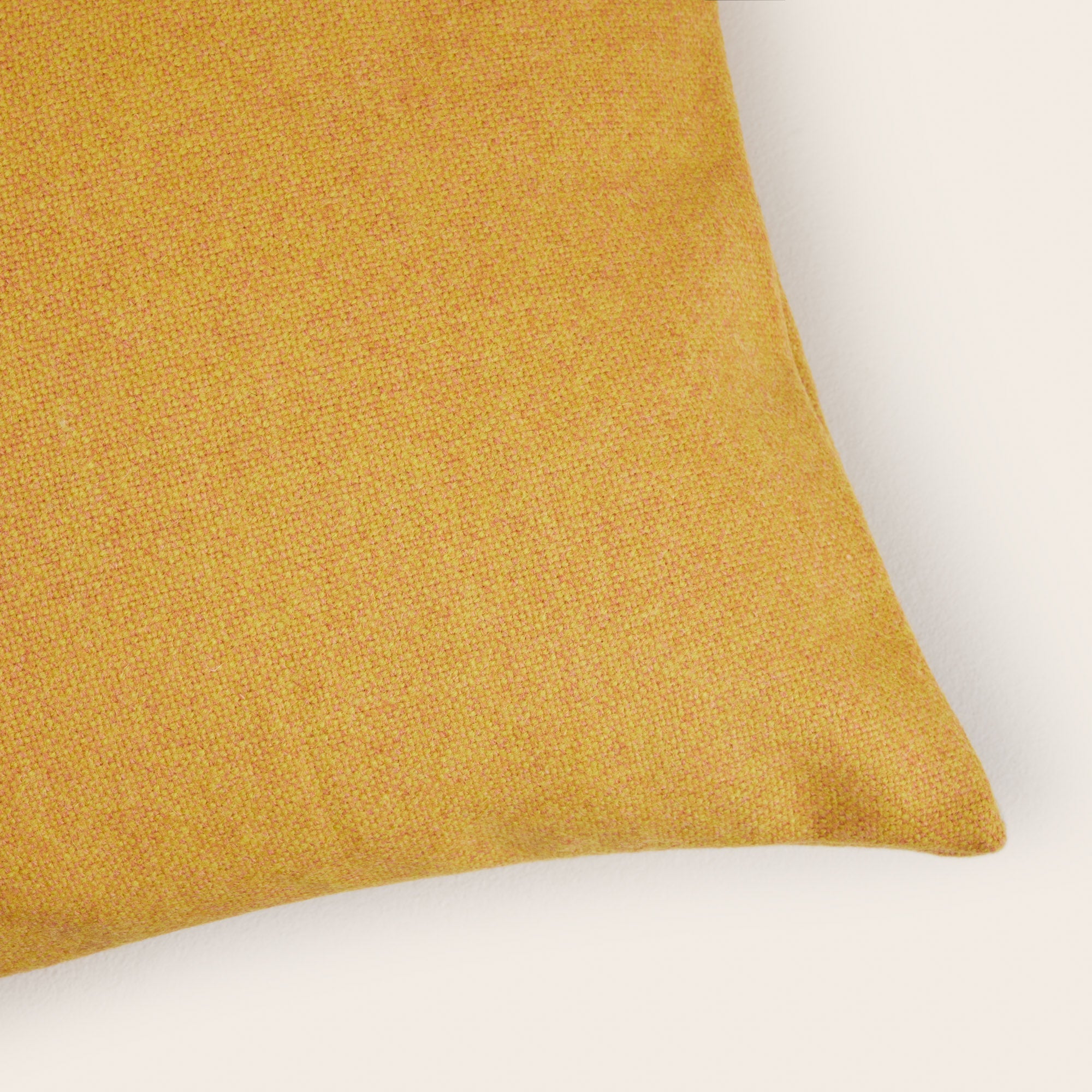 MADURA - Housse de coussin Marcelo en 100% laine Jaune 40x40 cm - 2
