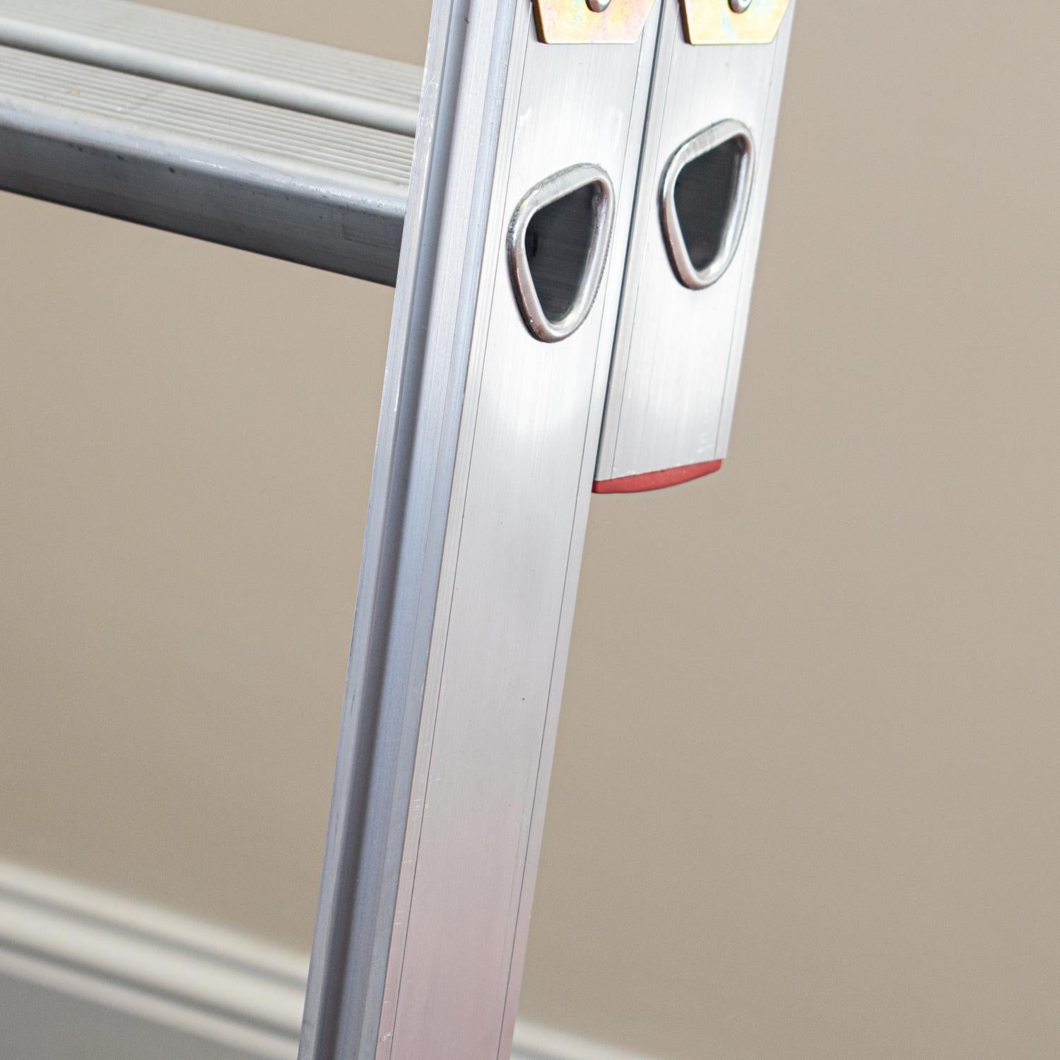 Échelle de grenier coulissante aluminium 2 sections avec main courante, Charge max. 150 kg, EN14975, BPS Depot - 3