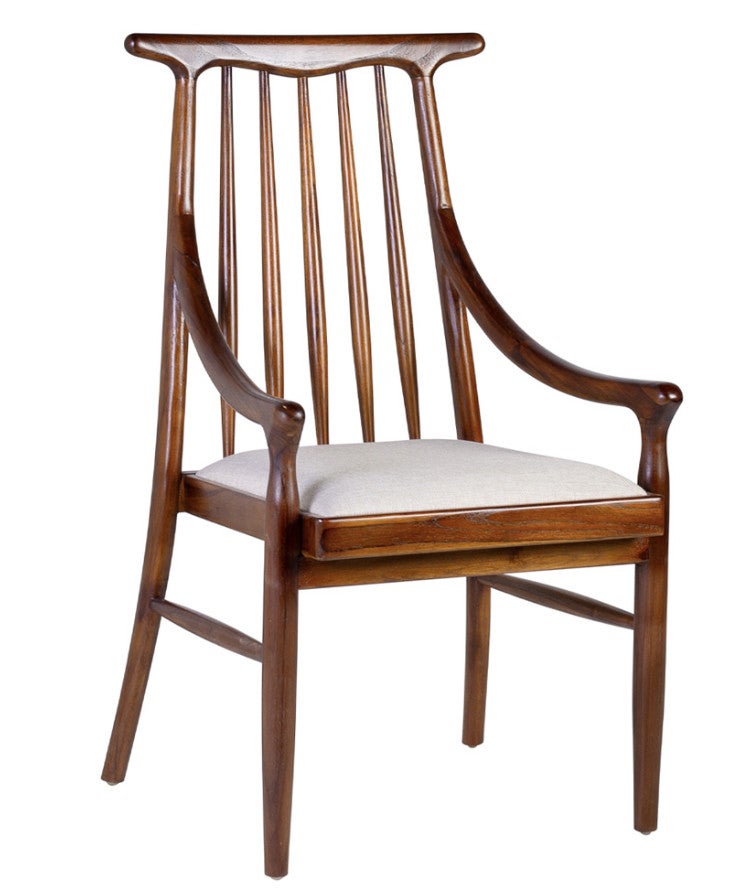 Bobby : Lot de 2 chaises en bois et tissu blanc - 85 € - Très bon état
