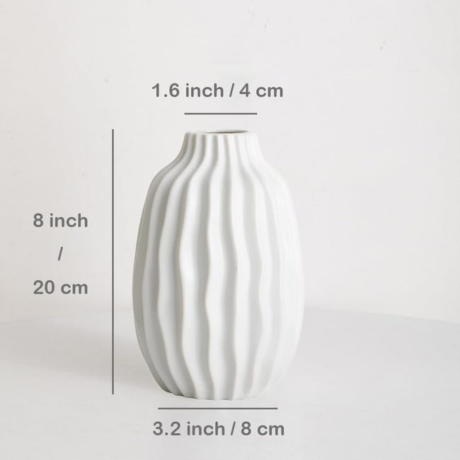 Vaso in ceramica Geometrico by Nuove Forme Firenze | ITALIE Vaso in ceramica Geometrico by Nuove Forme Firenze | ITALIE
