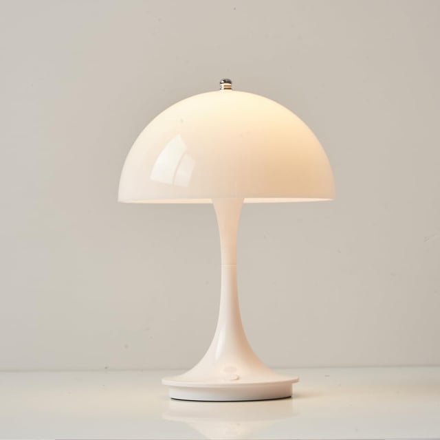Lampe De Table Vintage DORCY Rouge Et Blanc - à Piles - Plastique Rétro USA