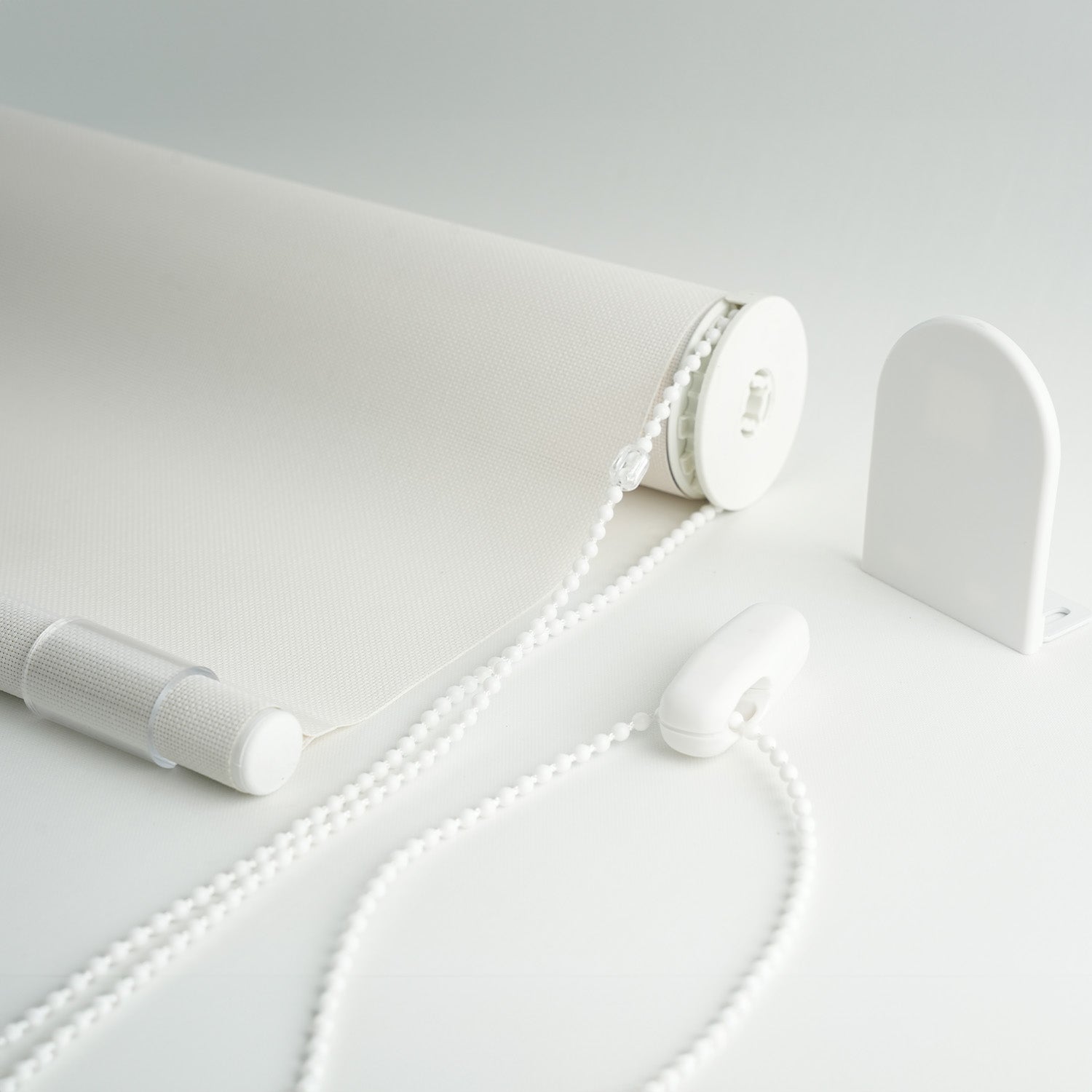 Estor Enrollable Screen Basic 5% Blanco 110x250cm. - 2