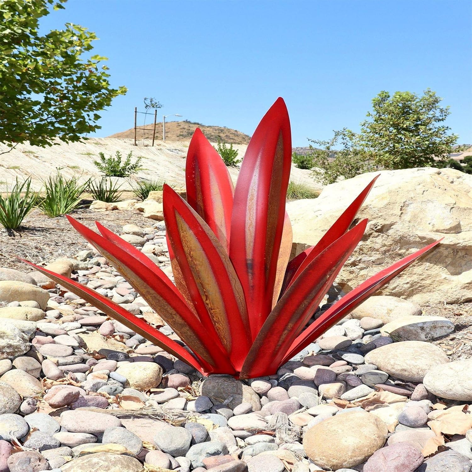Scultura rustica di tequila, agave in metallo dipinta a mano, statua