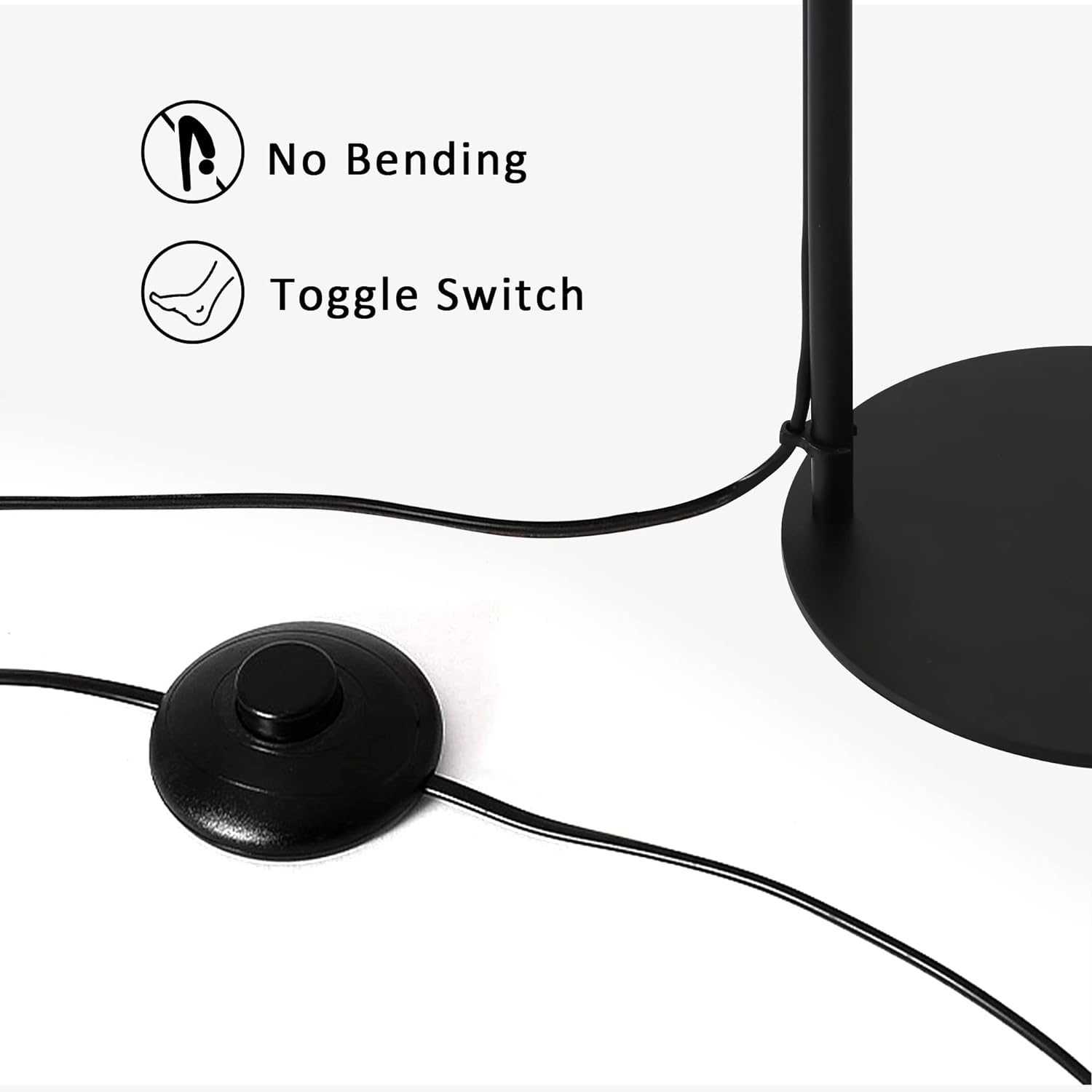 Lampe sur pied en bois et rotin avec abat-jour en bambou 