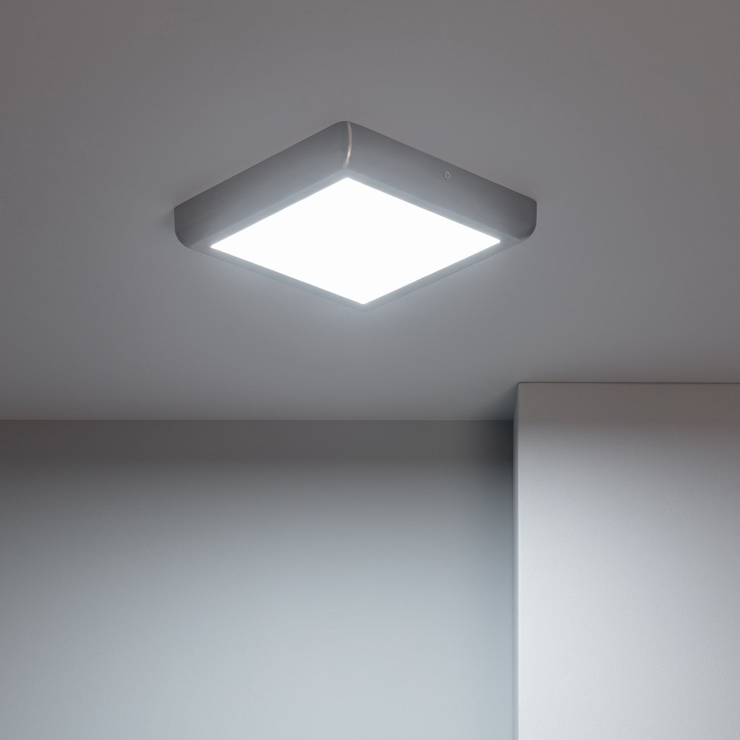Plafoniera LED 18W Circolare Metallo 225 mm Design Bianco 4000K Bianco Naturale