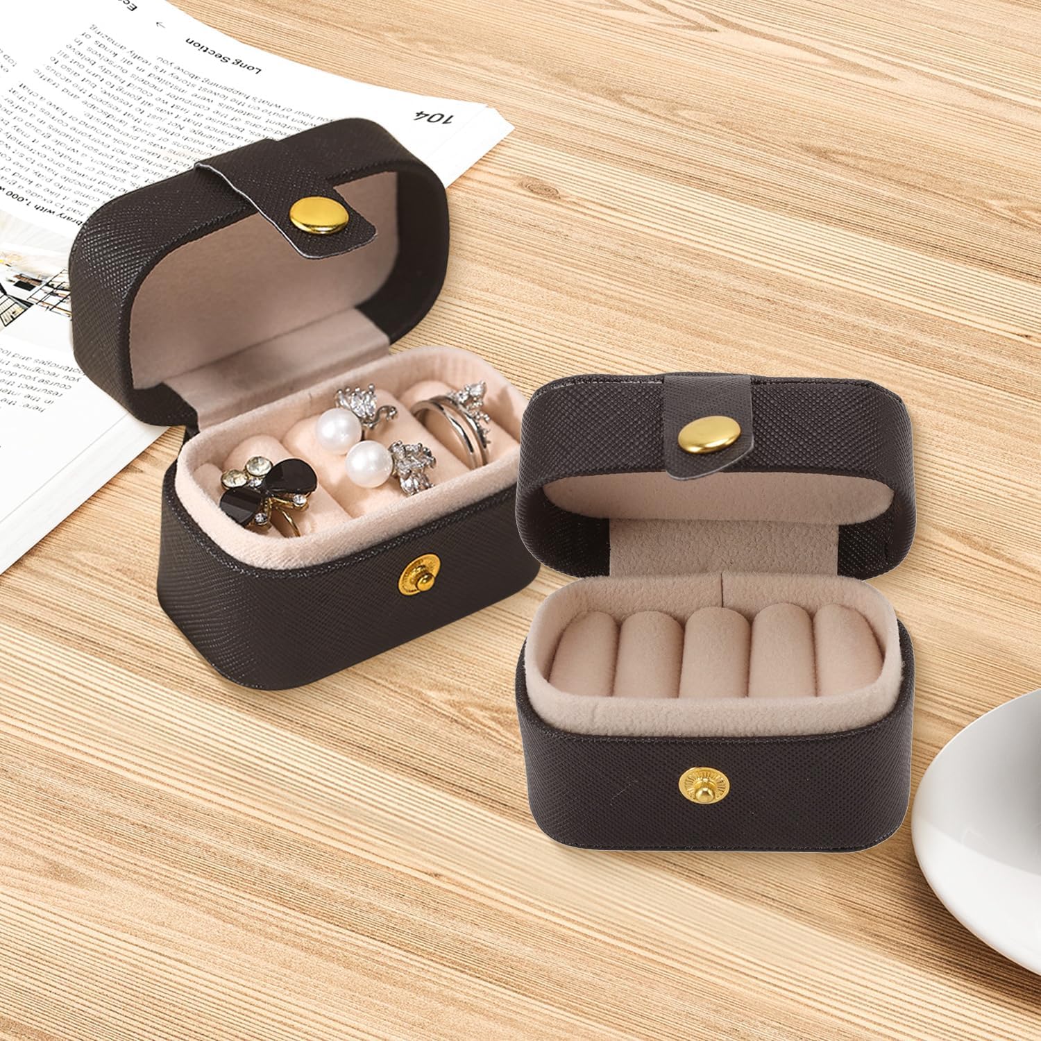 Boîte à Bagues, 6.5 x 3.9 x 4.7 cm Mini Boîte en Cuir Pu de Rangement pour Bagues, Noir Petite Boîte de Rangement Portable, Boucles D'oreilles - 7