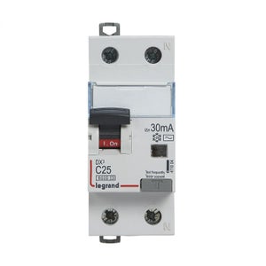 Disjoncteur Différentiel Legrand 6A 30mA - Réf:01933 - 400V - Bon état