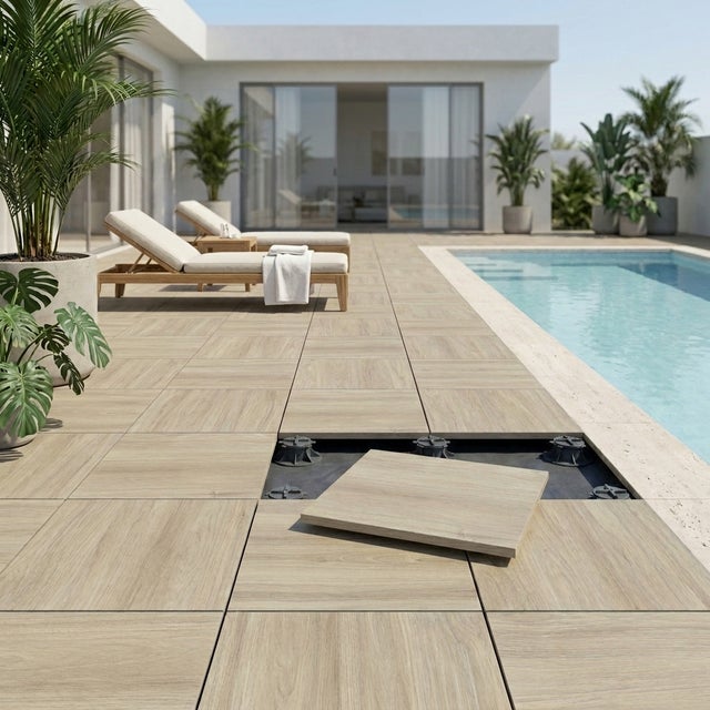 Dalle extérieur sur plots effet bois Sumatra naturel R11 60*60 cm - Réflex Boutique