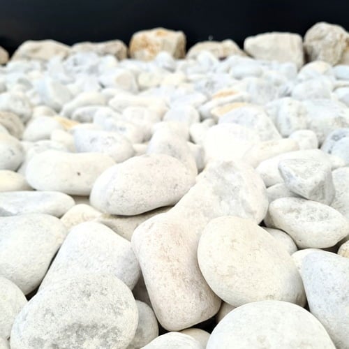 sac de +/- 450 kg = 6M² Gravier marbre blanc roulé 25/40 - 2