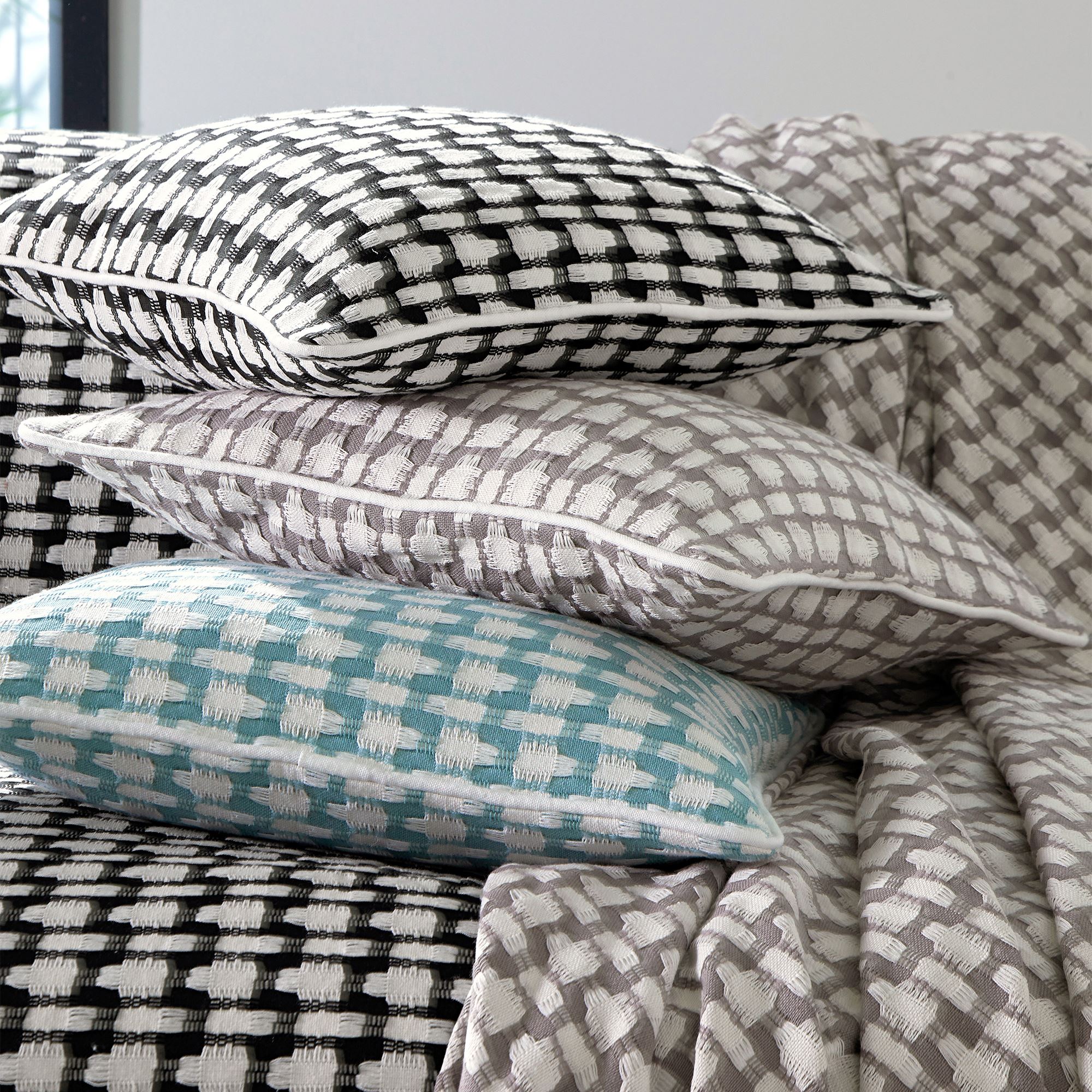 Jeté de fauteuil MORGANS 180x250 beige en coton - 2