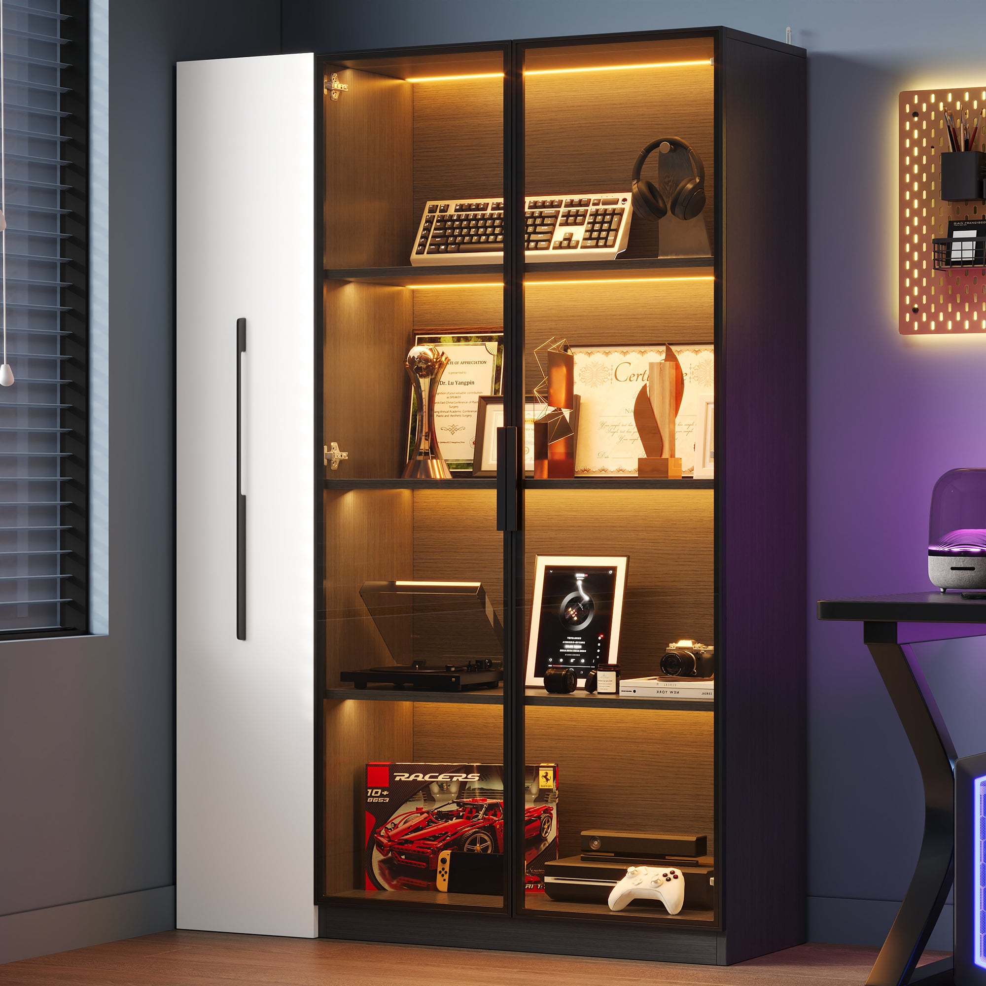 Witryna 110,5x35x160 cm - z oświetleniem LED - Boczna szuflada wysuwna - 2 drzwi szklane - Na kółkach - MDF - Czarny