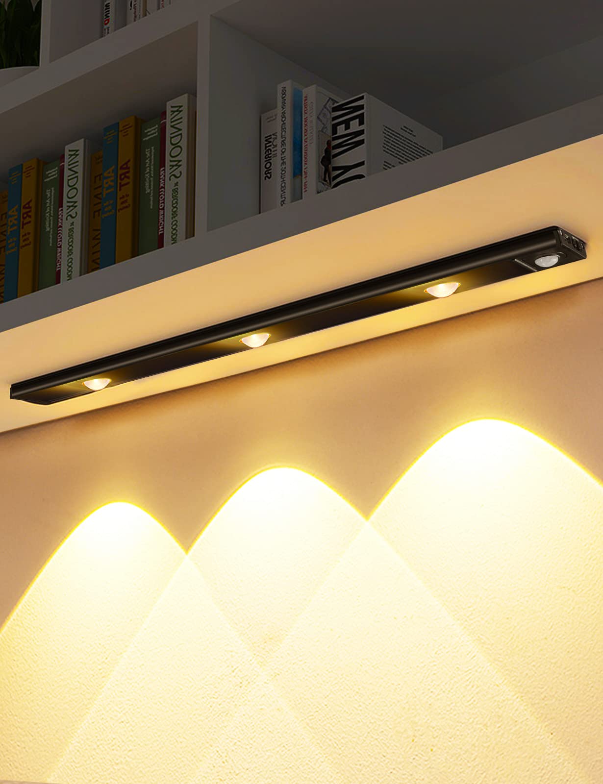 Akumulatorowa lampa LED z czujnikiem ruchu, regulowana temperatura barwowa od 3000 do 6000 K, do kuchni i szaf, czarna, 40 cm