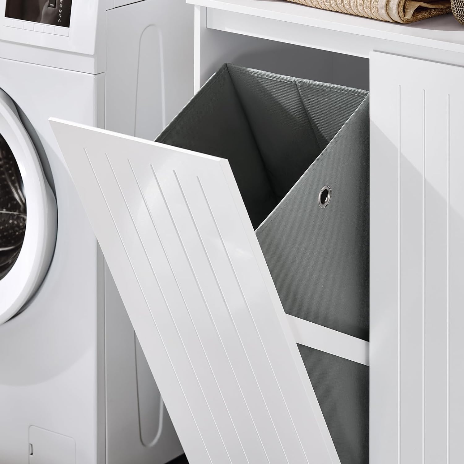 SoBuy Armoire de Salle de Bain Haute avec Sac à Linge, Colonne Meuble Salle de Bain avec Portes, 2 Paniers à Linge Amovibles, Blanc, BZR150-W - 5