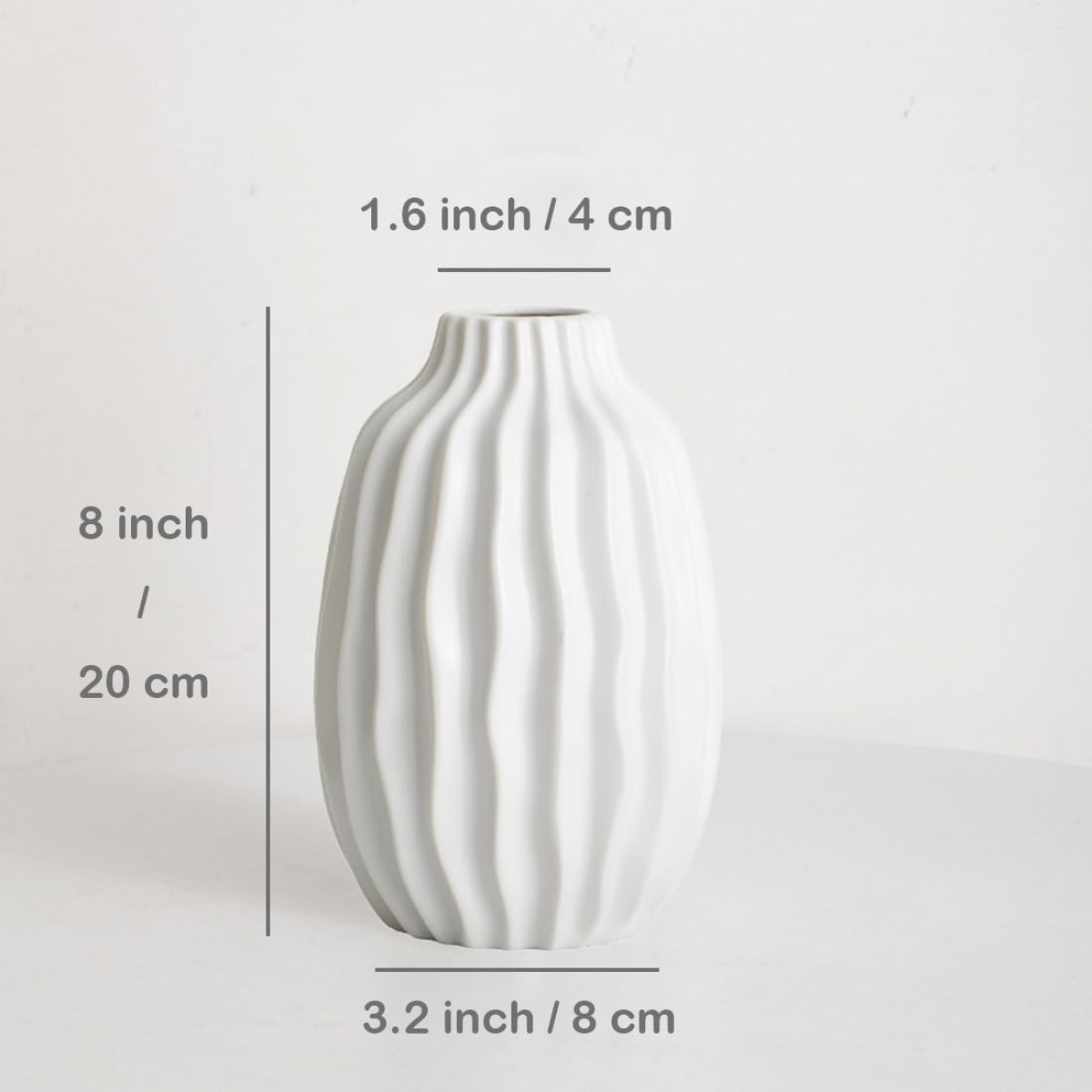 Jarrón Blanco de Cerámica de 20 cm, Jarrón de Diseño Estriado Elegante, Estilo Moderno Simple, Ideal para Flores Frescas y Secas, Decoración de Mesa - 3