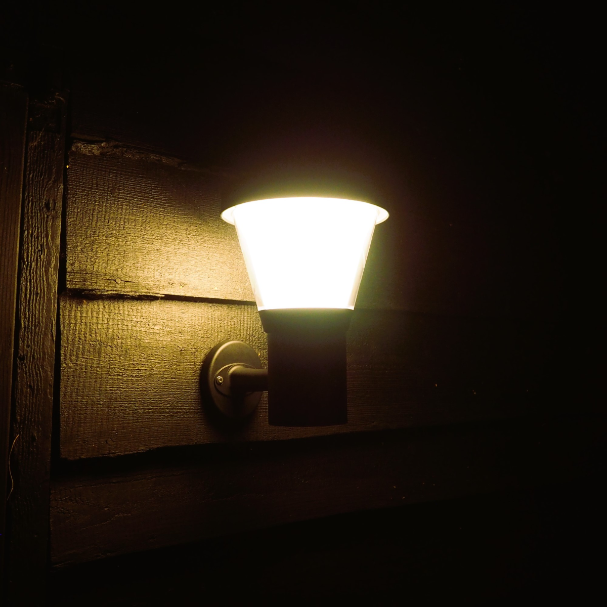 Applique solaire Iplux® Oslo 31cm- Haute qualité - Durée de combustion 15 heures - 4