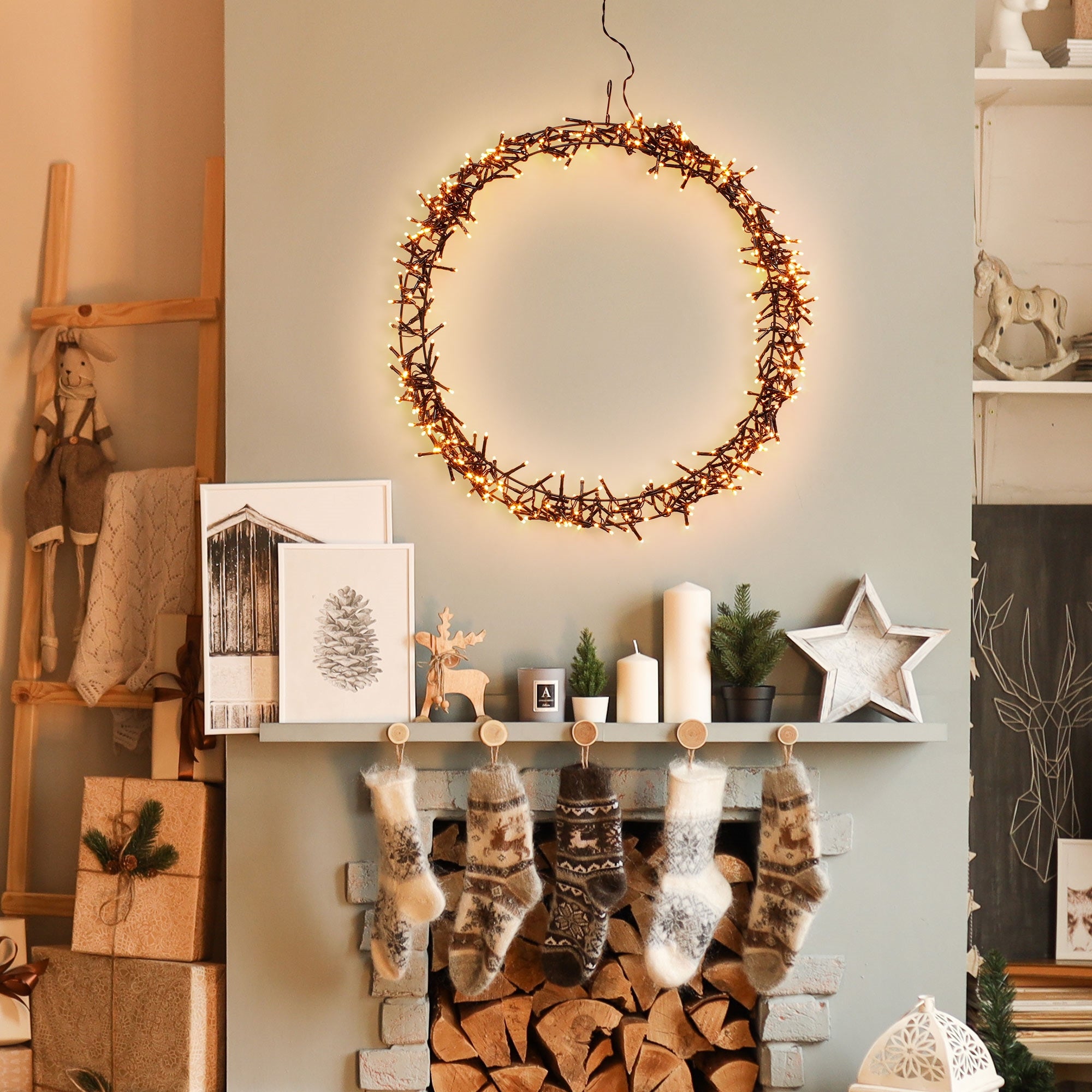 QLSWZC couronne de noel a decorer Guirlande de boules de Noël de Noël, avec lumières suspendues