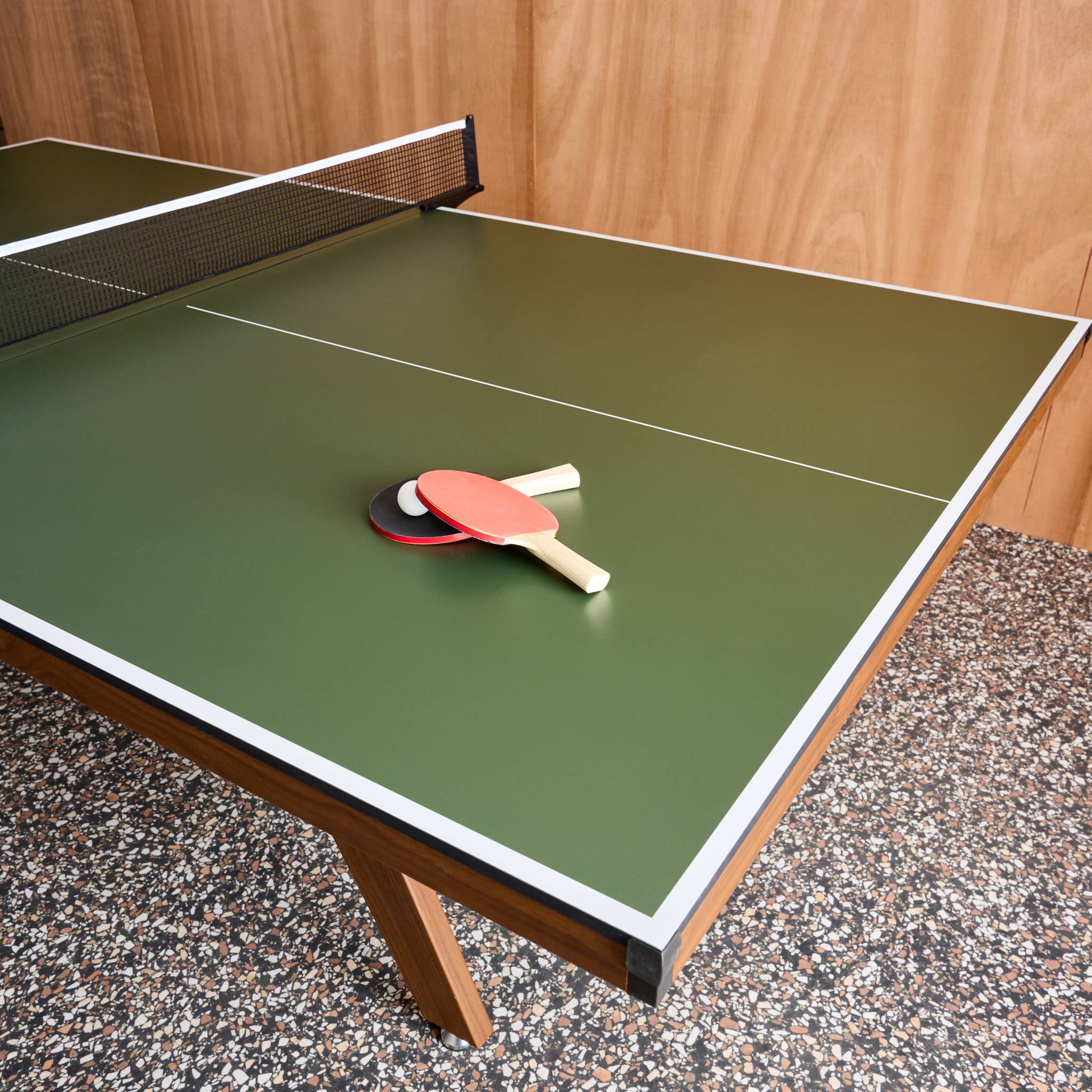 Table de ping pong intérieur deluxe kaki avec 2 raquettes et 3 balles TABLE DE PING PONG INTÉRIEUR DELUXE - 3