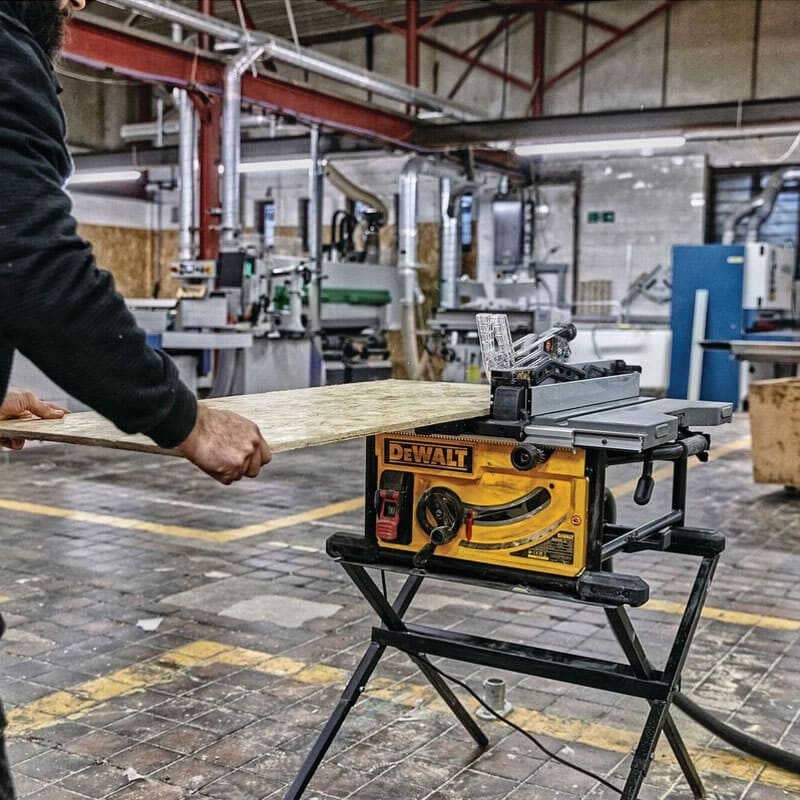 Scie sur table électrique 2000W Ø250 mm avec chariot - DEWALT DWE7492SET - 3