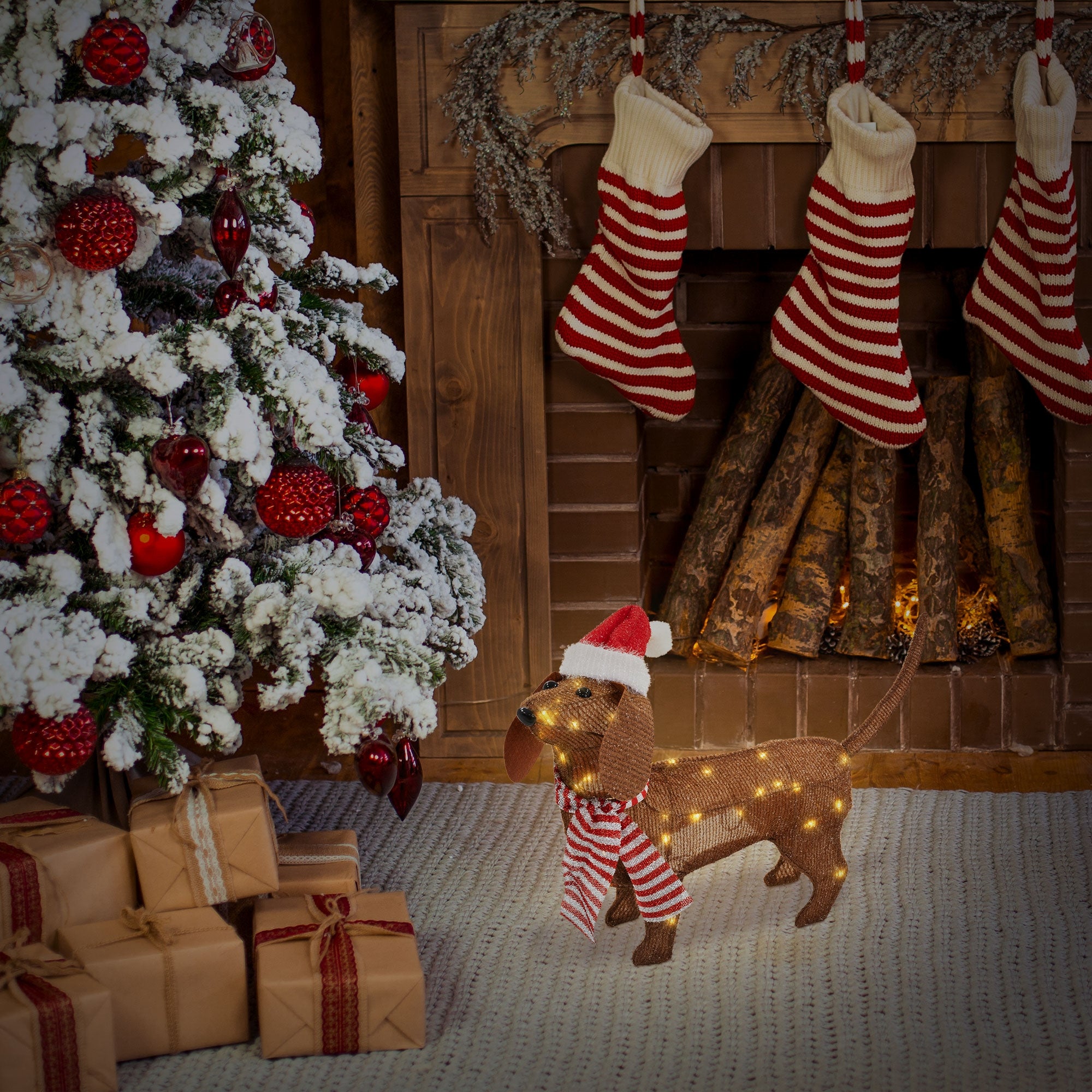 Cachorro marrom com chapéu de Natal. 40 LEDs. - 9