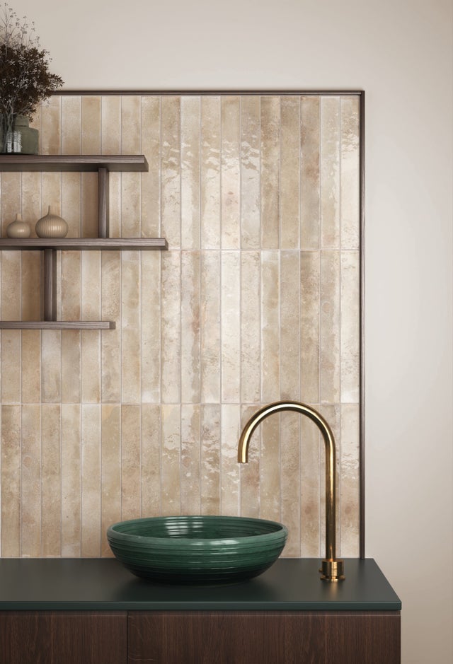 Carrelage faïence mur beige brillant rectangulaire 5x40 cm BALI ALMOND (vendu par boite de 1m2)