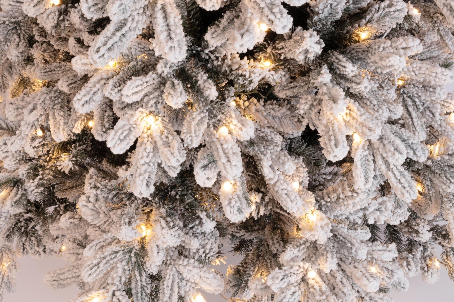 LIFEZEAL Albero Di Natale Artificiale Con LED 150 Cm - Innevato, 170 Luci Con 8 Effetti, Base In Metallo, PVC Di Qualità