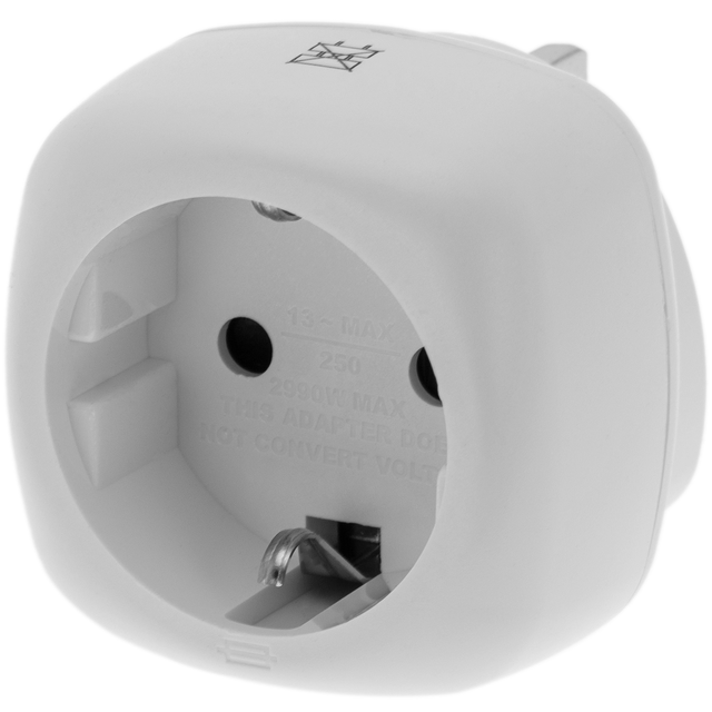 Adaptador tomada Europa a UK tipo ficha schuko fêmea para ficha BS1363 macho branco