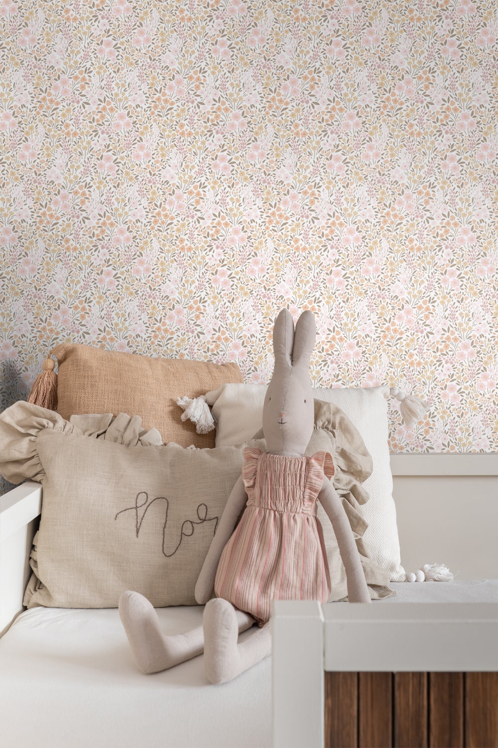 Papier peint fleurs rose clair et beige - 53 cm x 10.05 m - ESTAhome - 4