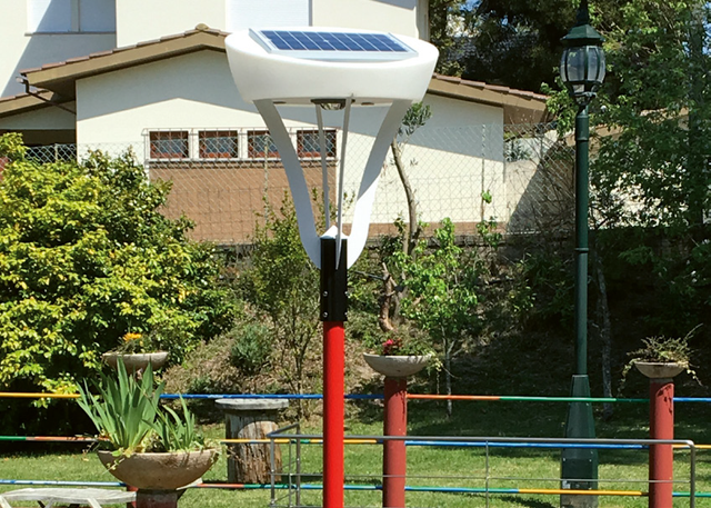 Poste Solar 10W para Ruas, Jardins e Piscinas - Design e Funcionalidade num Único Produto