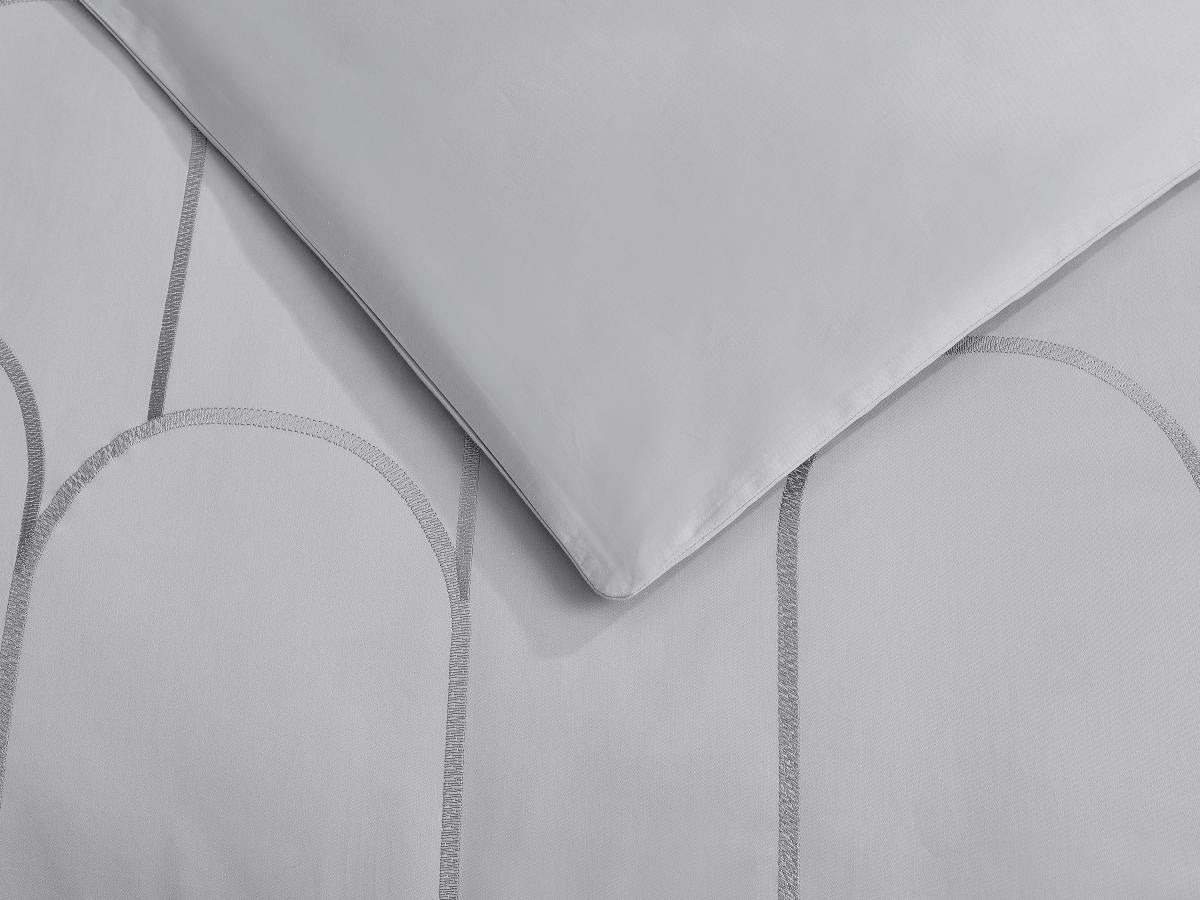 Parure De Lit Brodée Plis Religieuses - Bordeaux - - Nu