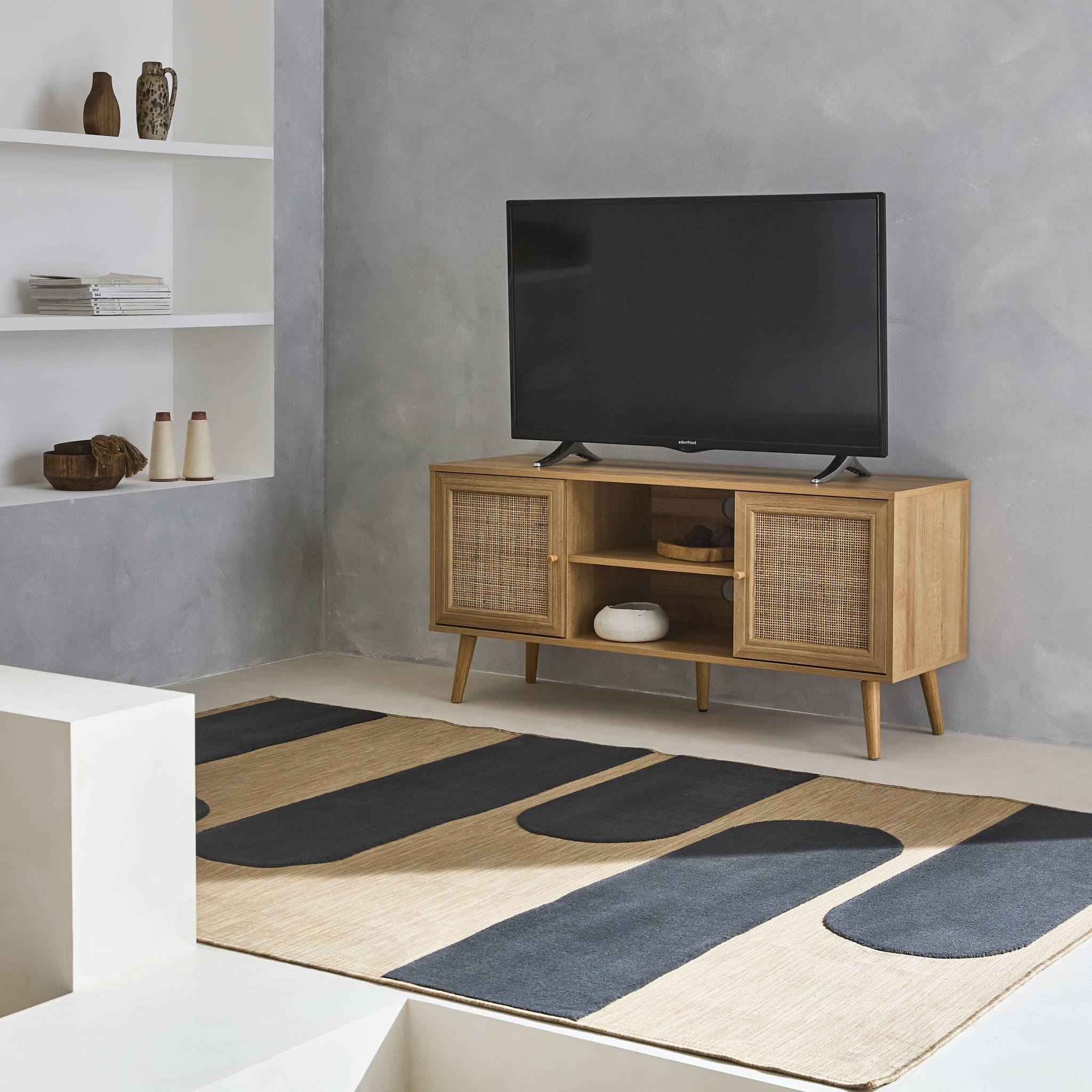 Meuble TV en cannage 120x39x56.5cm - Bohème - Naturel. 2 niveaux. 2 étagères. 2 portes. pieds scandinaves BOHÈME - 3