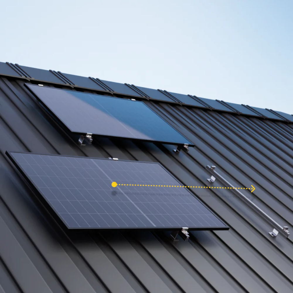 Kit solar plugin Robinsun 800 W para telhado sanduíche · 2 Painéis Aiko Neostar 3s 475 Wp + microinversor + fixação + cabo 5 m - 5