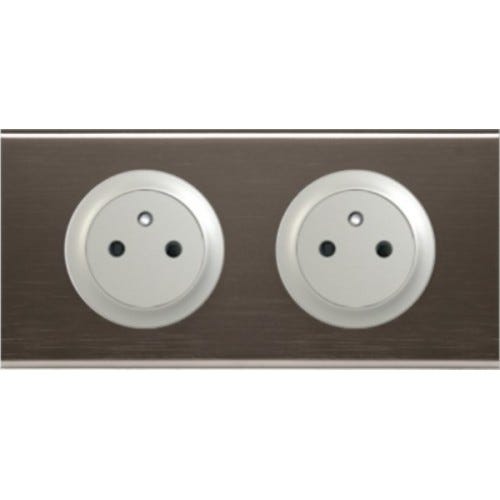 Prise 2 pôles + terre Legrand Dooxie, 6 pièces | Castorama Prise 2 pôles + terre Legrand Dooxie, 6 pièces | Castorama