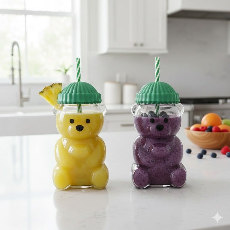 Décoration intérieure, Gobelet en verre en forme d'ours avec paille : un gobelet décoratif de bureau. - 3