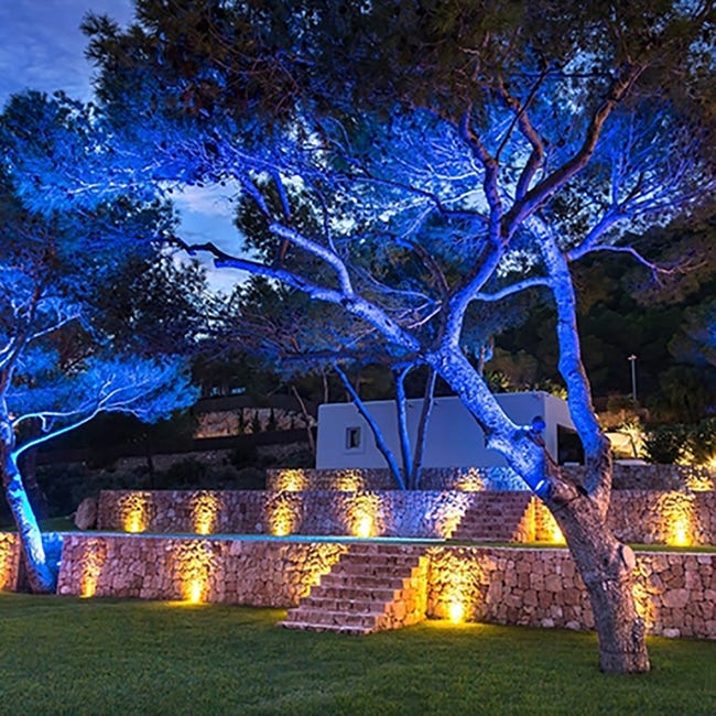SKYWORLD 4 pezzi Faretto Led Esterno RGB 30W,Faretto Led RGB con Controllo APP Bluetooth e Timer,Faro LED Esterno IP66 Impermeabile Dimmerabile Proiettori LED per Festa Natale Giardino Corridoio SKYWORLD 4 pezzi Faretto Led Esterno RGB 30W,Faretto Led RGB con Controllo APP Bluetooth e Timer,Faro LED Esterno IP66 Impermeabile Dimmerabile Proiettori LED per Festa Natale Giardino Corridoio
