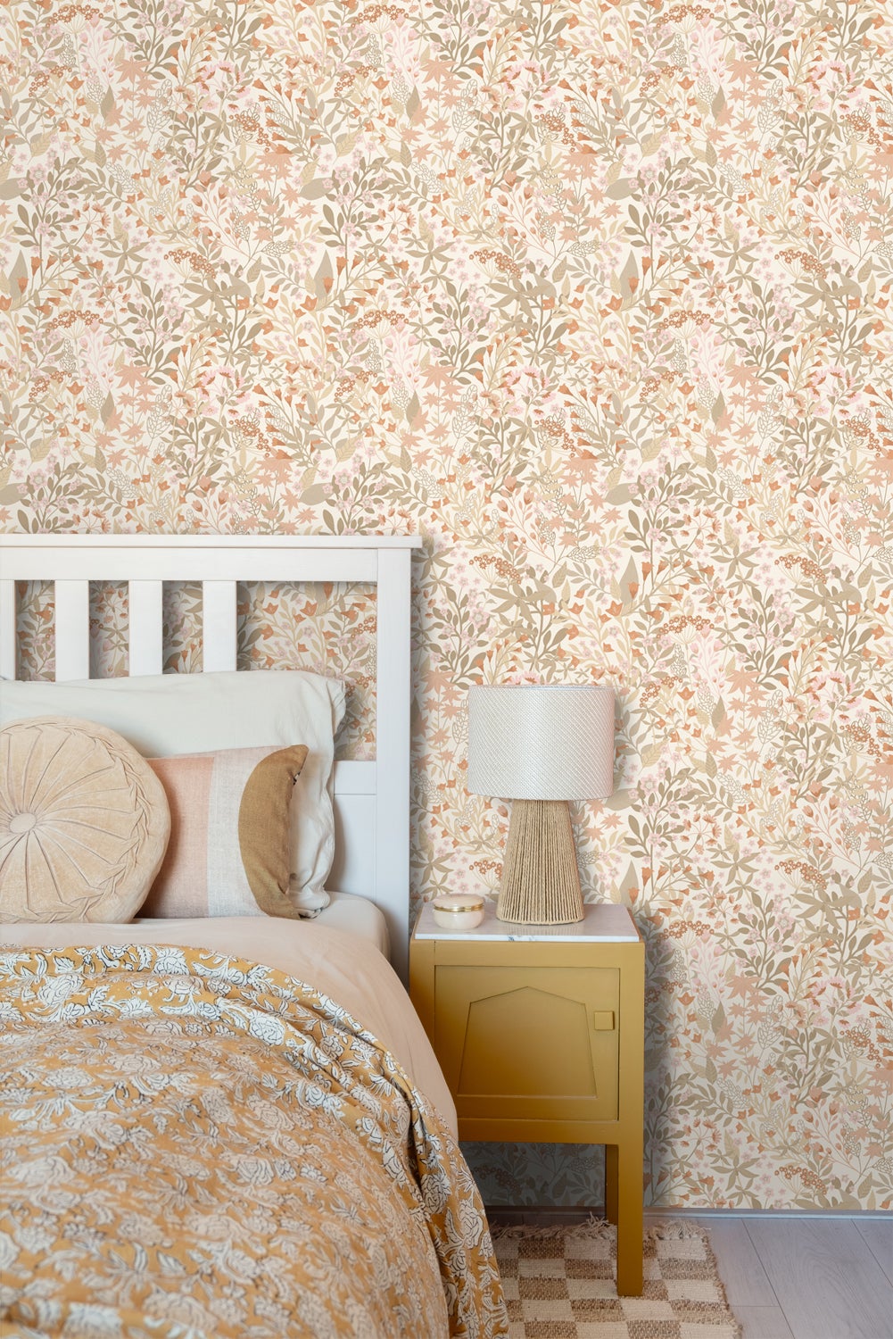 Papier peint fleurs des champs terracotta et vert grisé - 50 x 900 cm - ESTAhome - 2