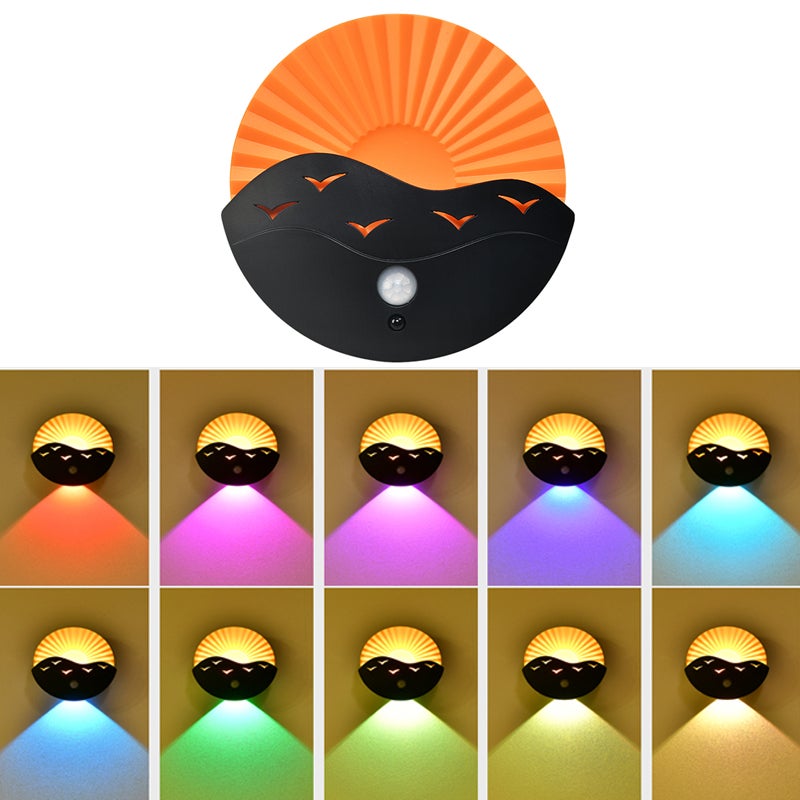 Zestaw 4 kinkietów LED bezprzewodowych, ładowanych, RGB 10 kolorów, ściemniane, z czujnikiem ruchu,timerem i magnetycznym montażem do salonu, sypialni
