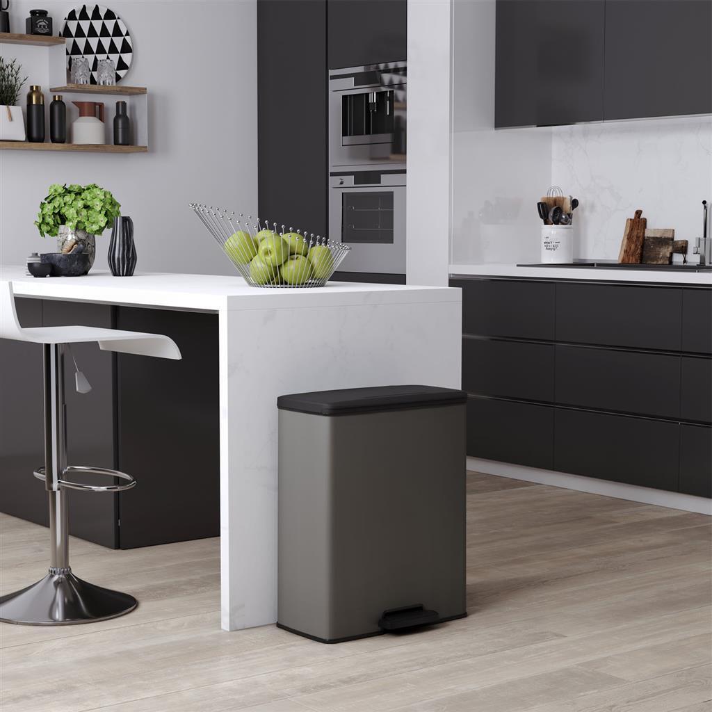Curver Decobin Pedaleador 65L Gris Frío - 5