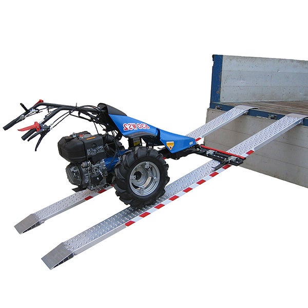 Longueur de rampe 2.00m - Hauteur à franchir de 600mm - charge max par paire 1259kg pour empattement 1000mm - Vendue à l'unité - M040B2/20US