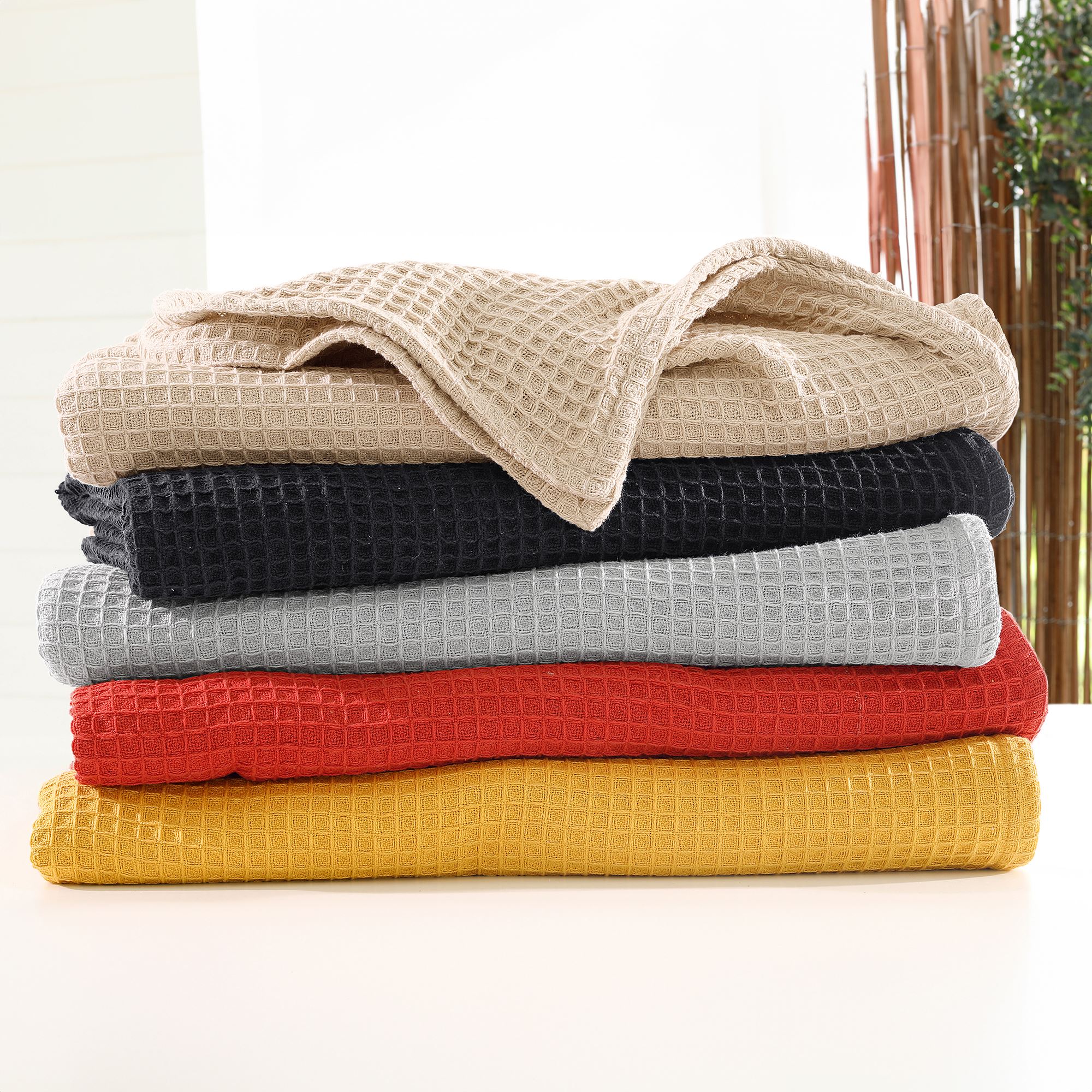 Jeté de canapé FEROE 230x250 jaune curry en coton - 3