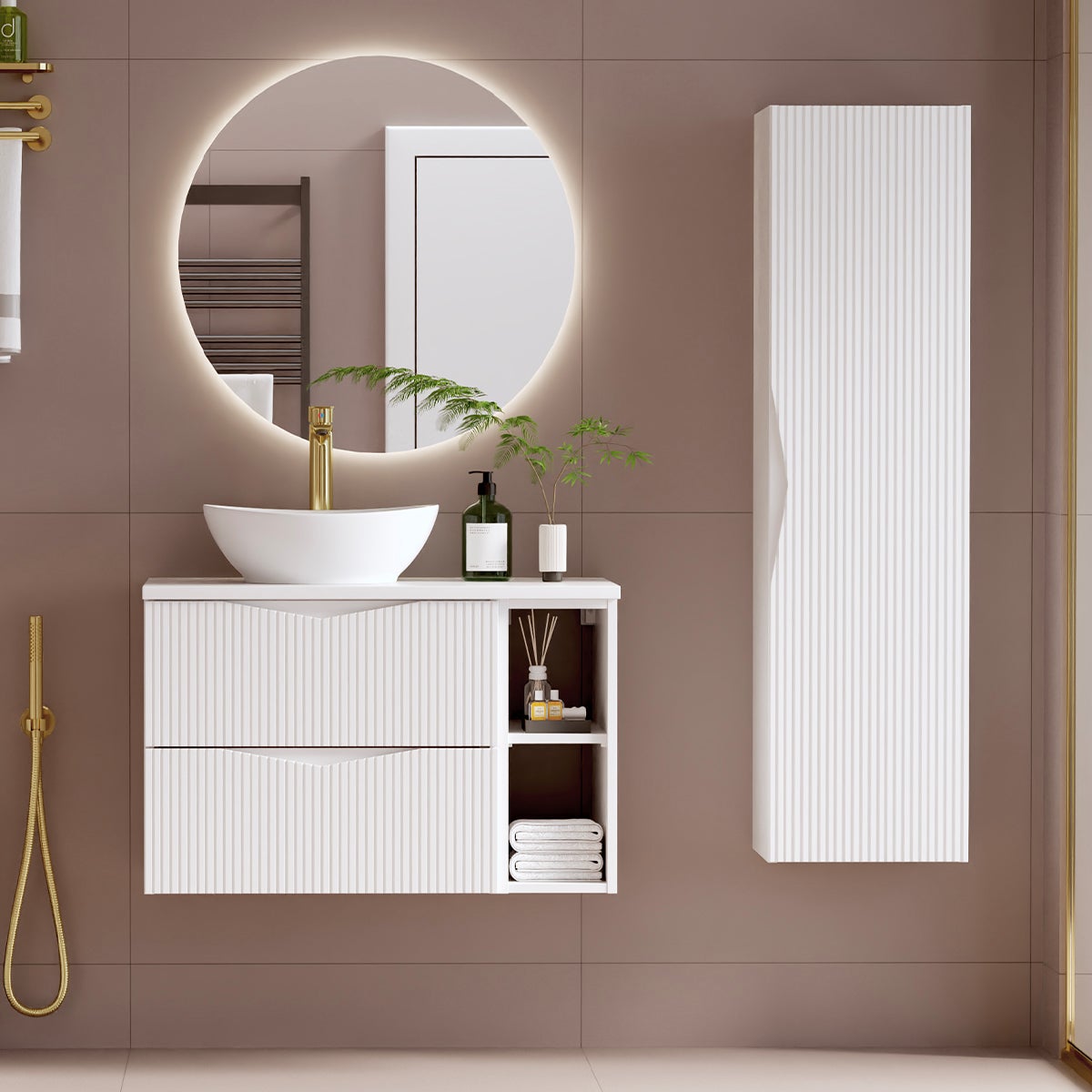 Słupek łazienkowy CLEO 160 cm biały wiszący z półkami ryflowane fronty MDF - 6