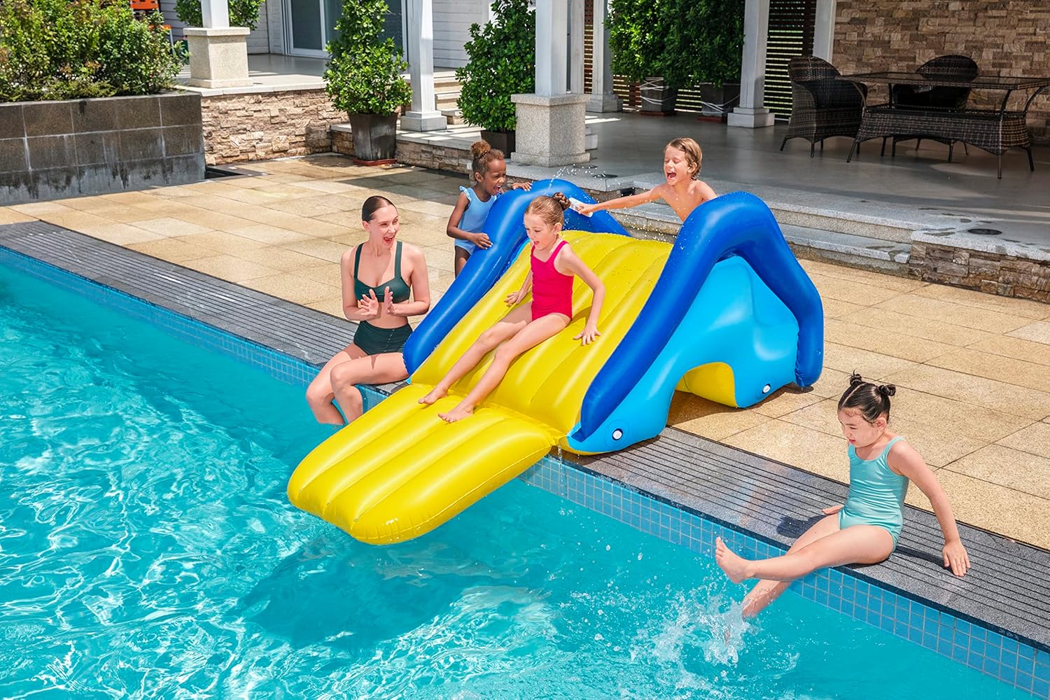 Zjeżdżalnia wodna Bestway 52453 park wodny dla dzieci do basenu 247 cm - 4