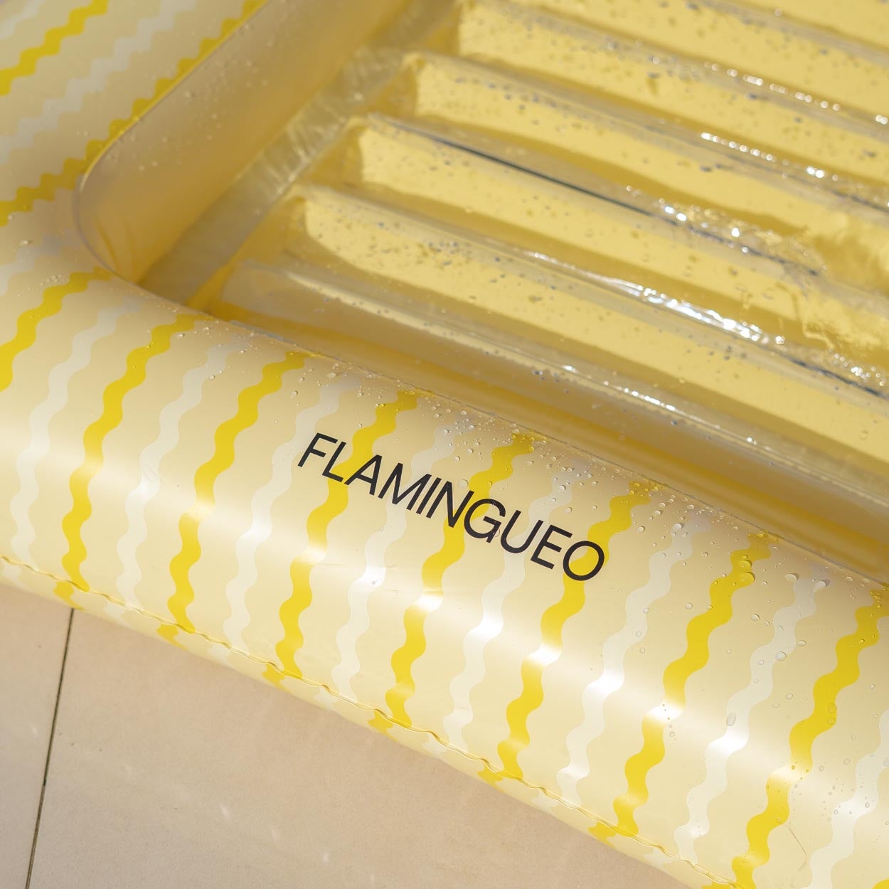 Flamingueo Piscina Insuflável Individual Com Porta Copos 200Cm Amarelo - 5