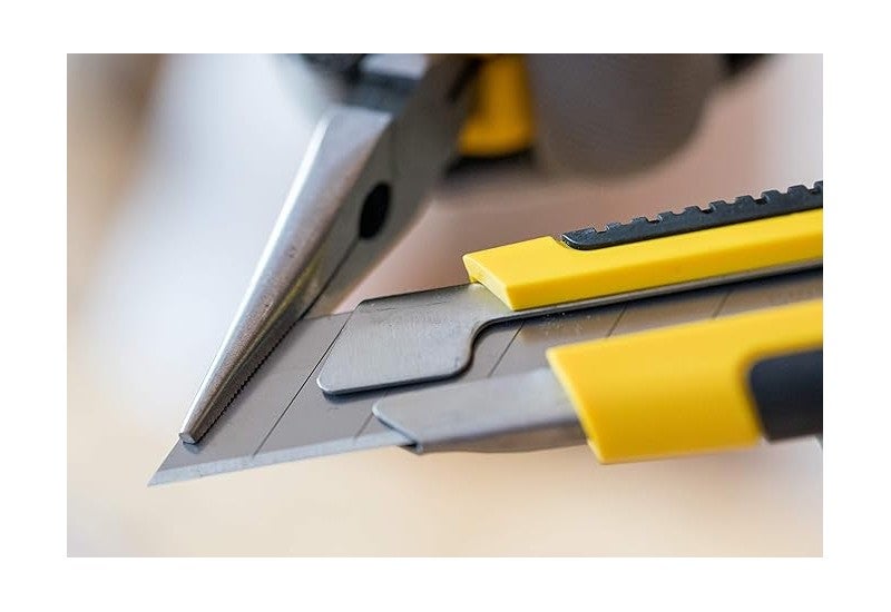 Cutter lame rétractable STANLEY - lame 25 mm - 5