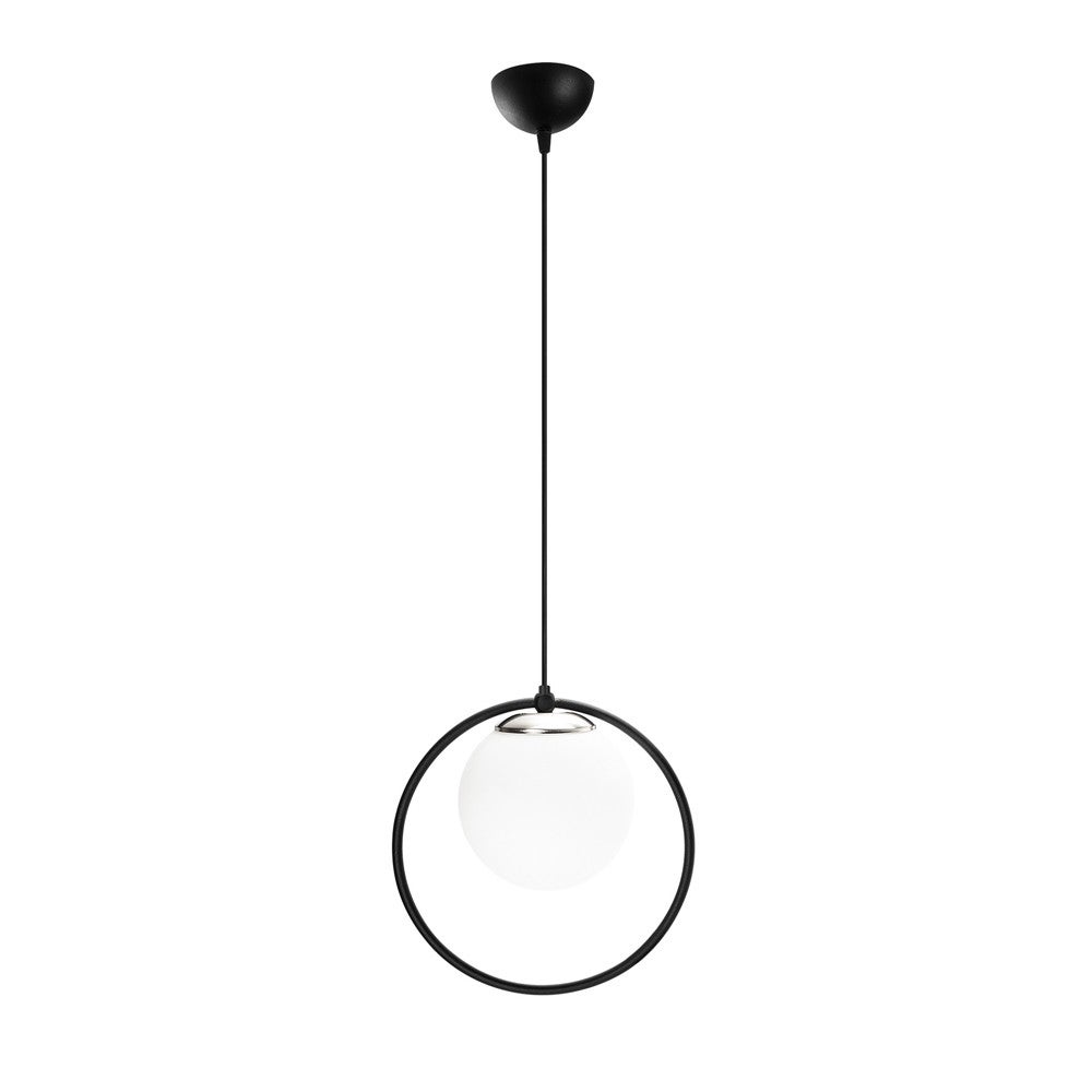 Skandynawska minimalistyczna lampa wisząca Escott z czarnym pierścieniem i białą szklaną kulą wewnątrz