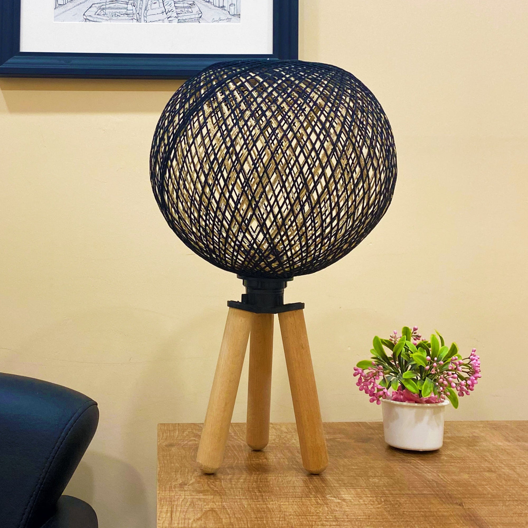 Lampada da tavolo, piede in metallo colore nero naturale - 2