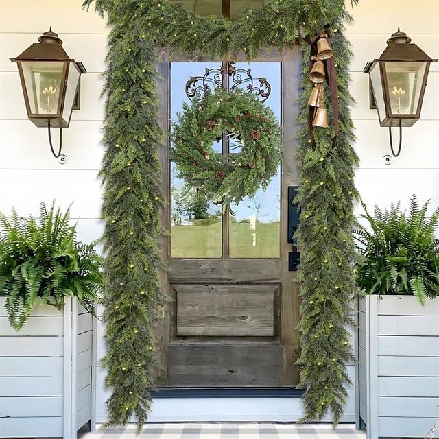 Coroa de Natal artificial, imitação de cana, folhas de cipreste, agulhas de pinheiro, decoração de lareira em cana, série de decorações de Natal