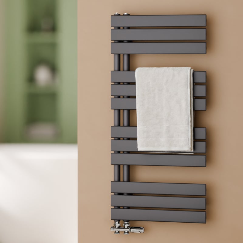 Grzejnik łazienkowy drabinkowy na ciepłą wodę - Stalowy z podłączeniem środkowym - Kolor antracytowy - Wymiary 1041 x 500 mm - Moc 555 W
